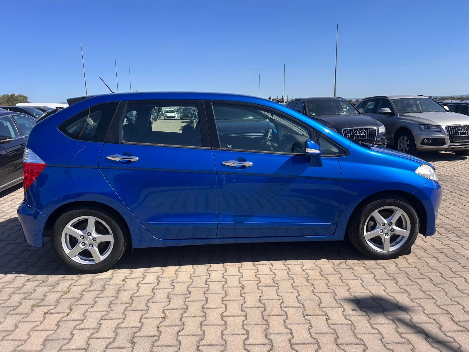 Honda Fr-v 2.0i EURO 4 - изображение 5