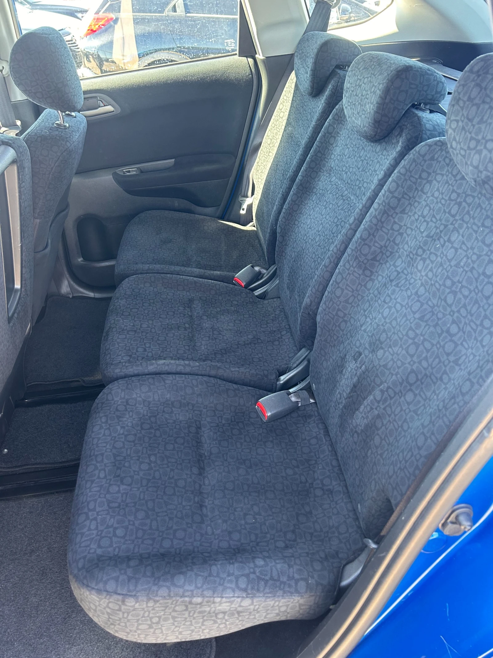 Honda Fr-v 2.0i EURO 4 - изображение 10