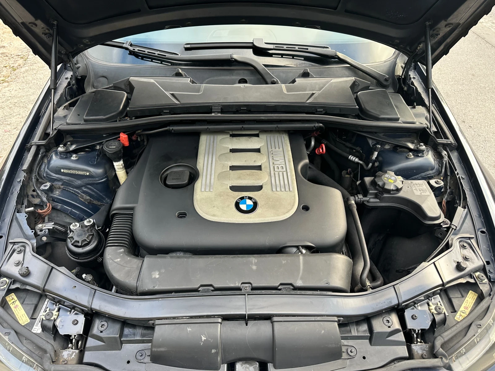 BMW 330  - изображение 7