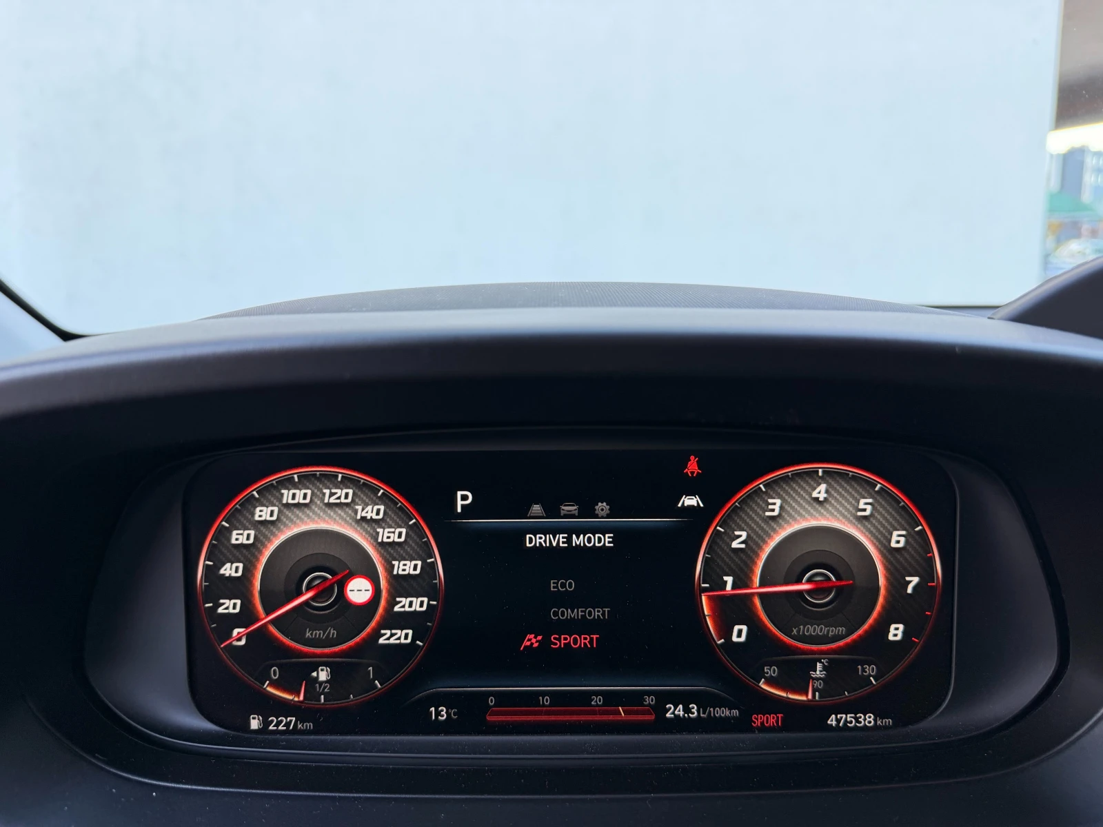 Hyundai I20 1.0T 48V 7DCT   | Mobile.bg   12