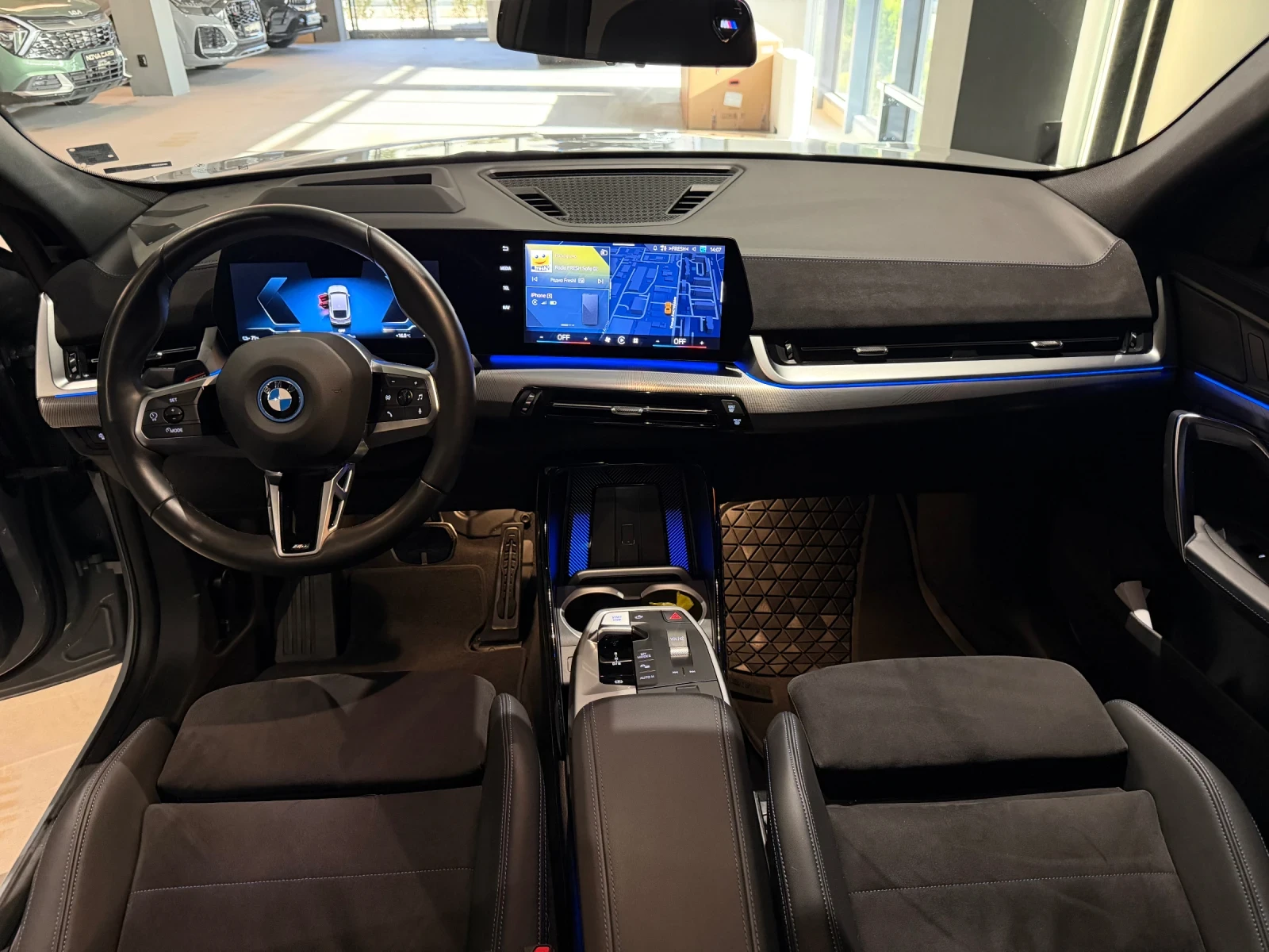 BMW iX2 30 xDrive M | Mobile.bg   12