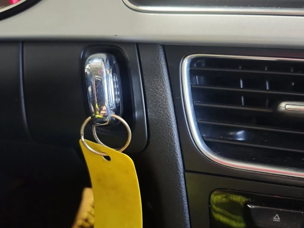 Audi A4 * PROGRESSIV PLUS * CARFAX * БЕЗ ПЪРВОНАЧАЛНА ВНОС - изображение 8