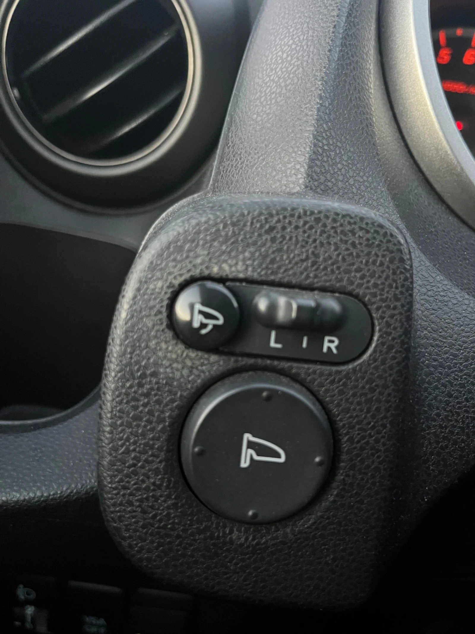 Honda Jazz 1.4i Facelift | Mobile.bg   11