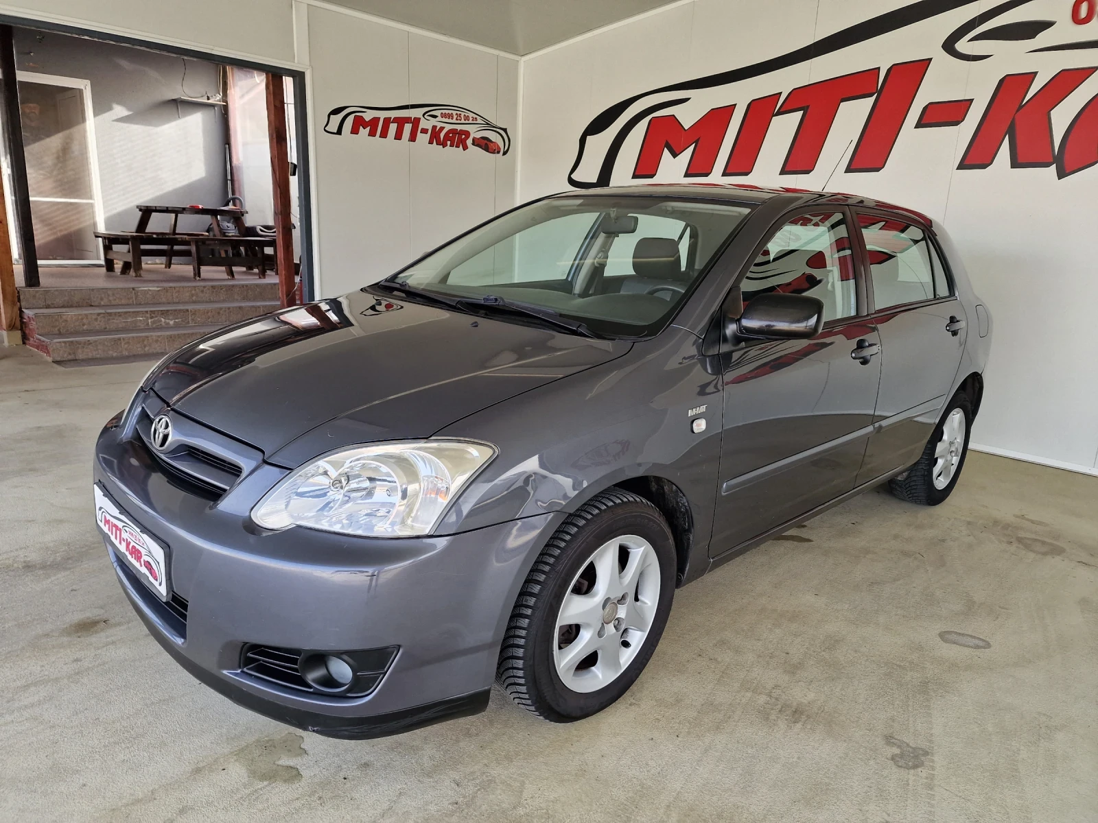 Toyota Corolla 1.4 90kc  АВТОМАТИК - изображение 3