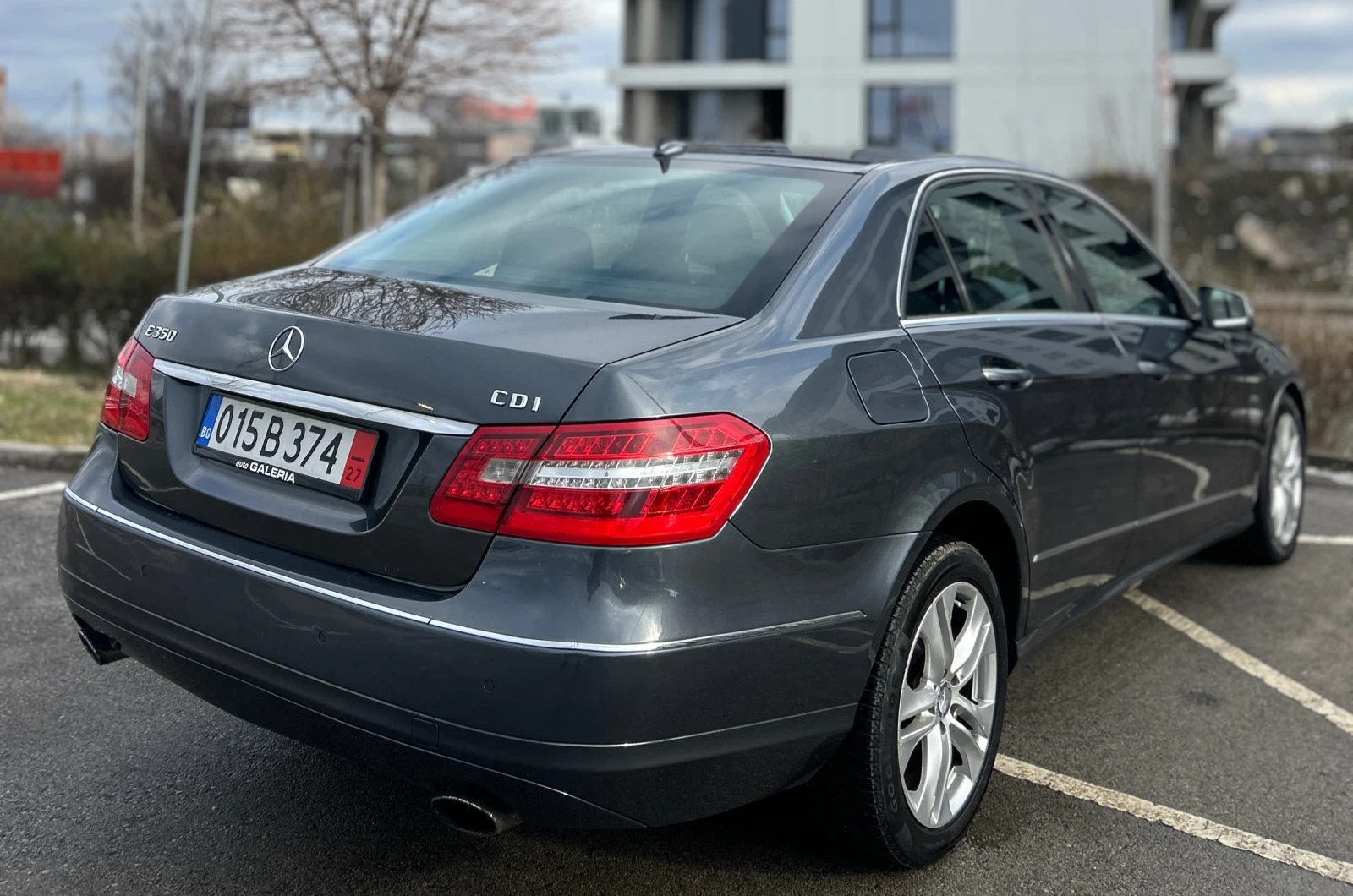 Mercedes-Benz E 350 E350* BlueEFFICIENCY* FULL LED* 7G TRONIC - изображение 8