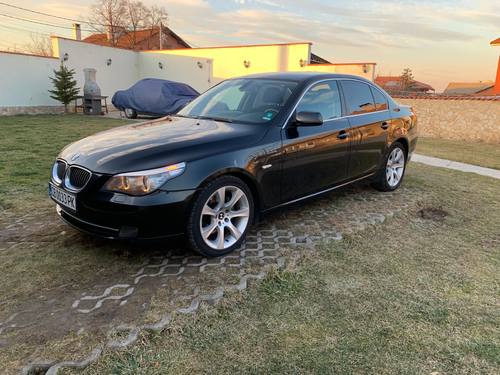 BMW 525  - изображение 6