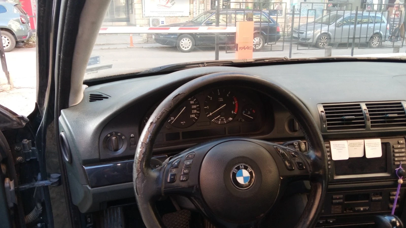 BMW 530, снимка 4 - Автомобили и джипове - 53771585