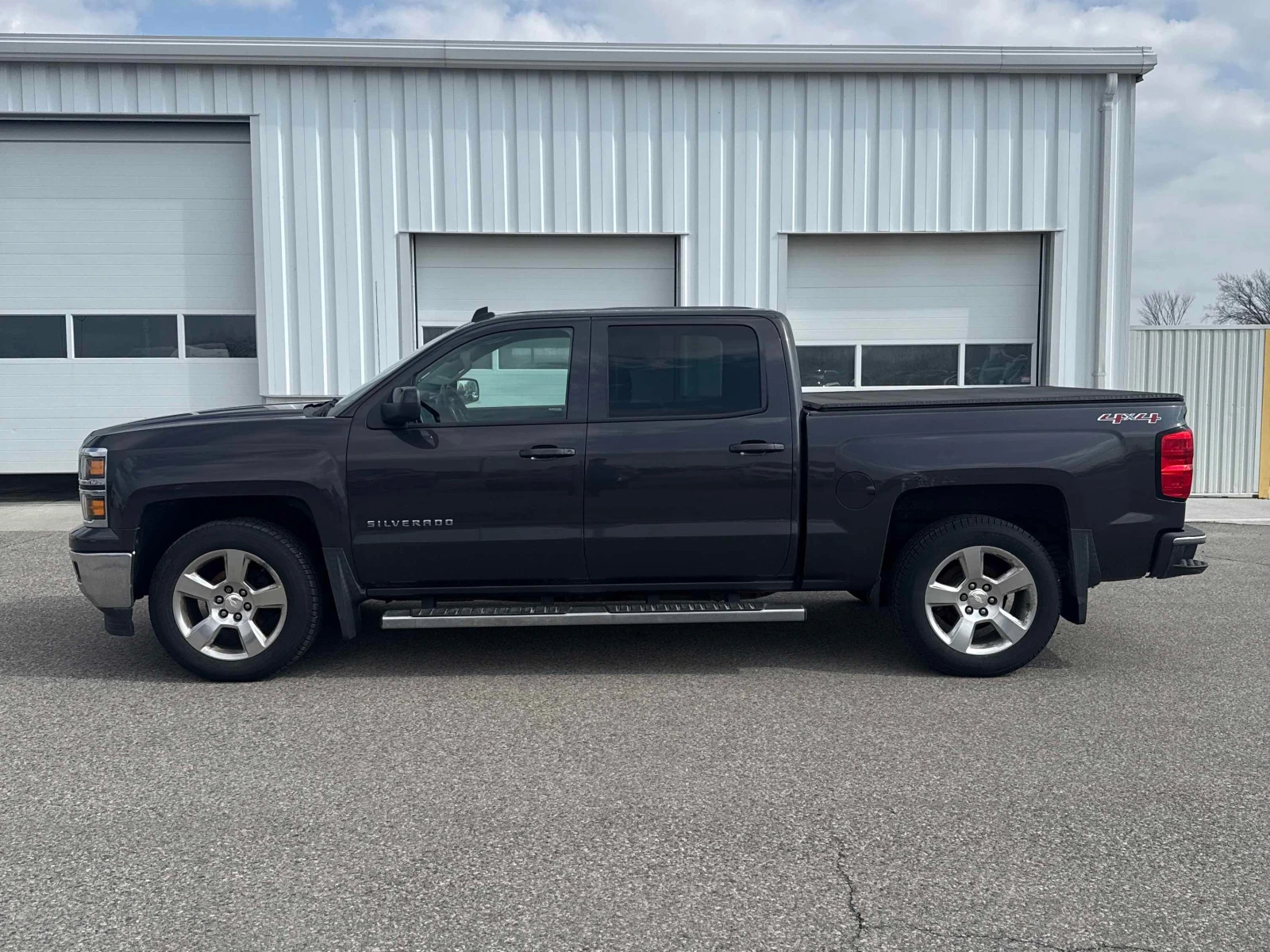 Chevrolet Silverado 4.3L 6cyl 4WD, снимка 2 - Автомобили и джипове - 53935825