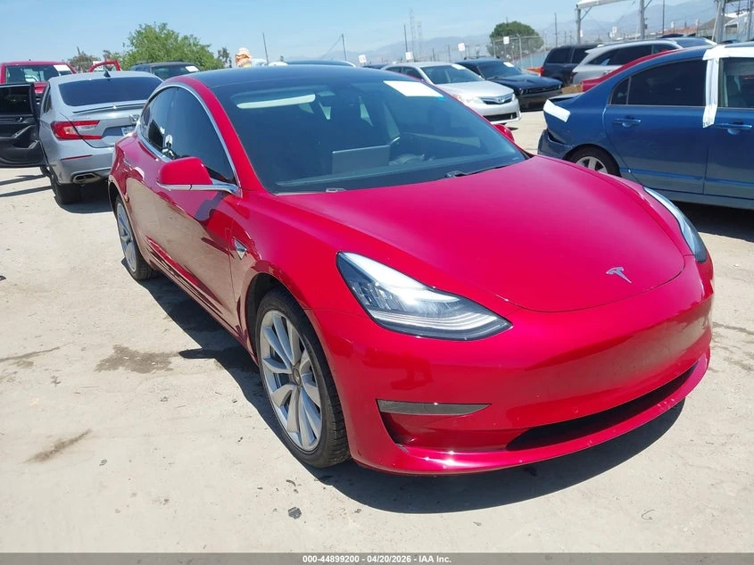 Tesla Model 3 Long Range/Mid Range * КРАЙНА ЦЕНА* 