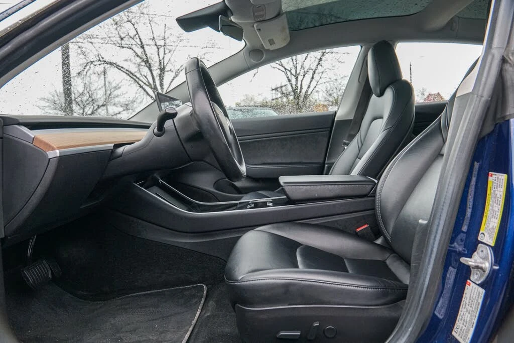 Tesla Model 3 Long Range RWD, снимка 7 - Автомобили и джипове - 54492662