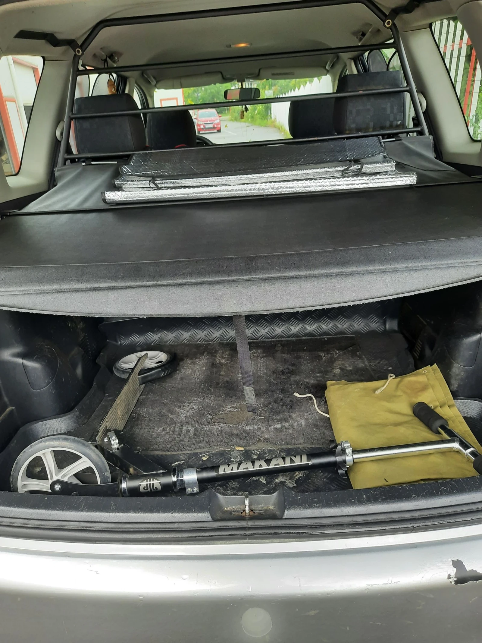 Toyota Avensis verso D4D, снимка 8 - Автомобили и джипове - 55419839