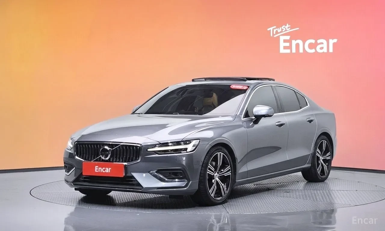 Volvo S60 Т5* ОБДУХ* МАСАЖ* ШИБИДАХ* КАМЕРА* 360* ДИСТРОНИК*