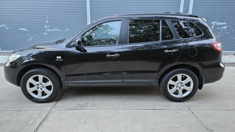 Hyundai Santa fe 2.2 CRDI 4WD, снимка 2 - Автомобили и джипове - 47300018