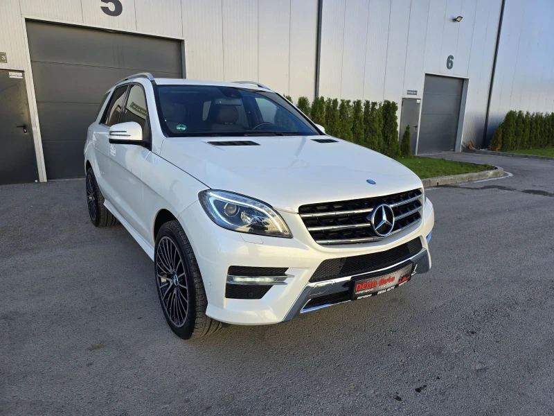 Mercedes-Benz ML 350 cdi 258k.c* AMG_Line* Harman&Kardon* Евро6* ЛИЗИНГ, снимка 1 - Автомобили и джипове - 48010596