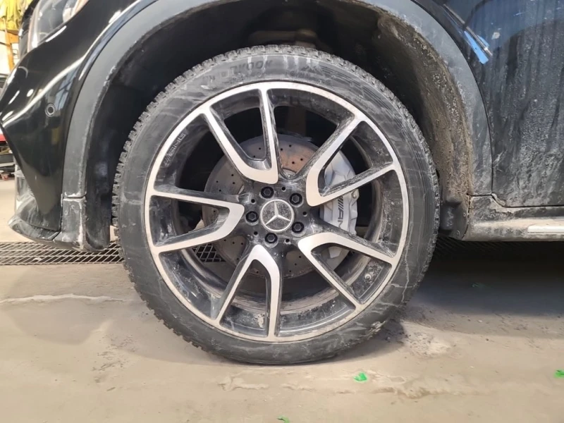 Mercedes-Benz GLC * AMG 43 * CARFAX * ЦЕНА ДО БГ, снимка 8 - Автомобили и джипове - 53328443