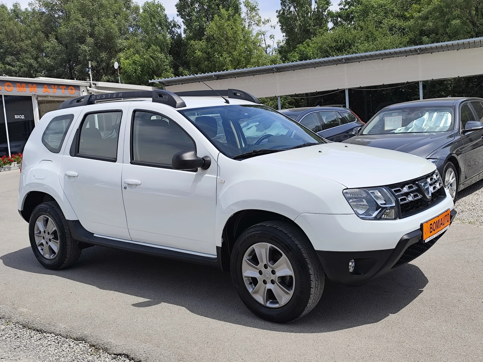 Dacia Duster 1.5DCi* EURO6B* 4X4* NAVI*  - изображение 3