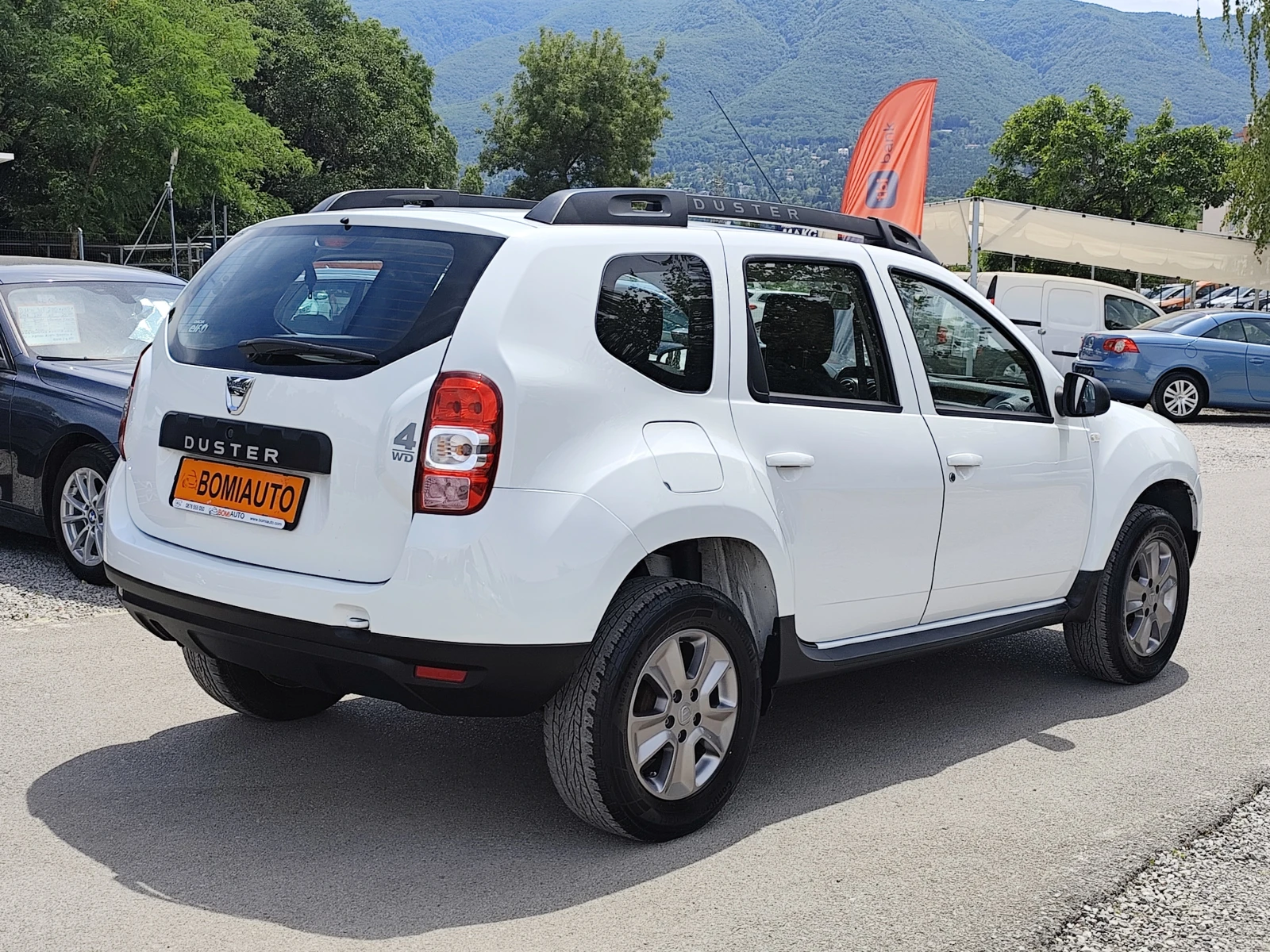 Dacia Duster 1.5DCi* EURO6B* 4X4* NAVI*  - изображение 4