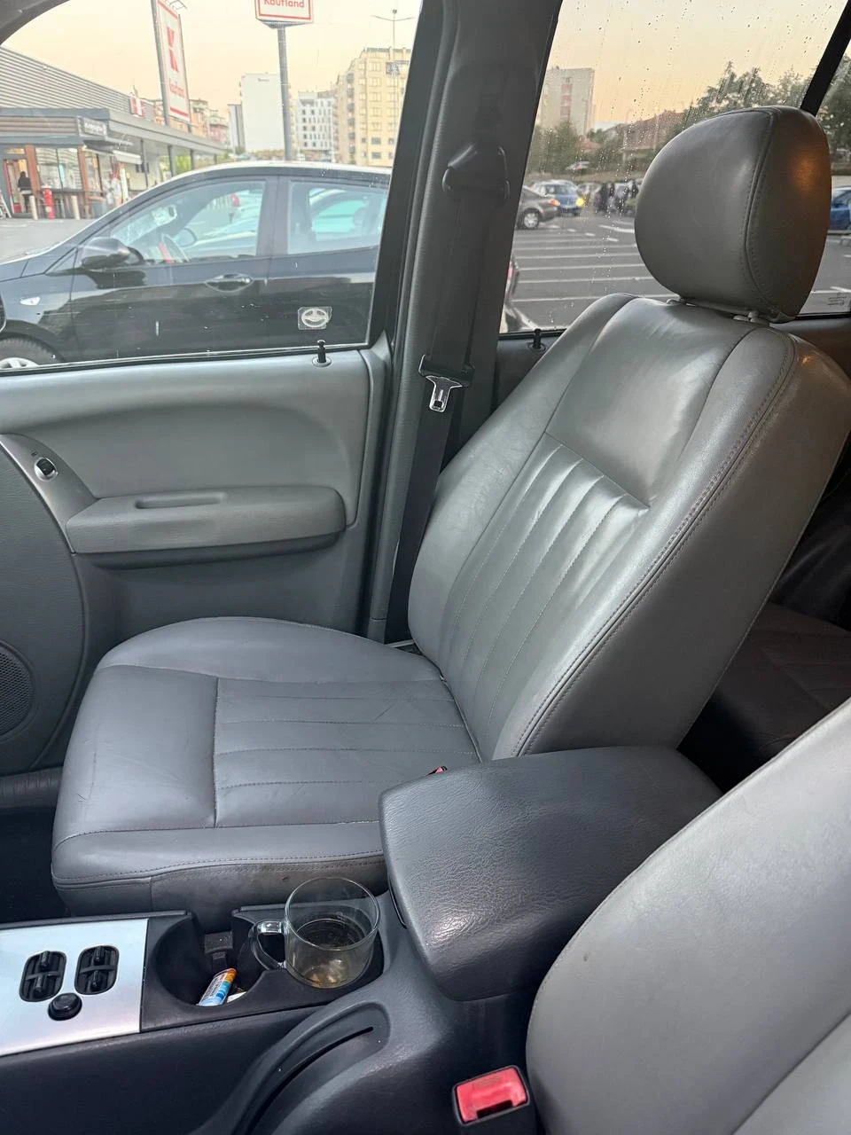 Jeep Cherokee  - изображение 5