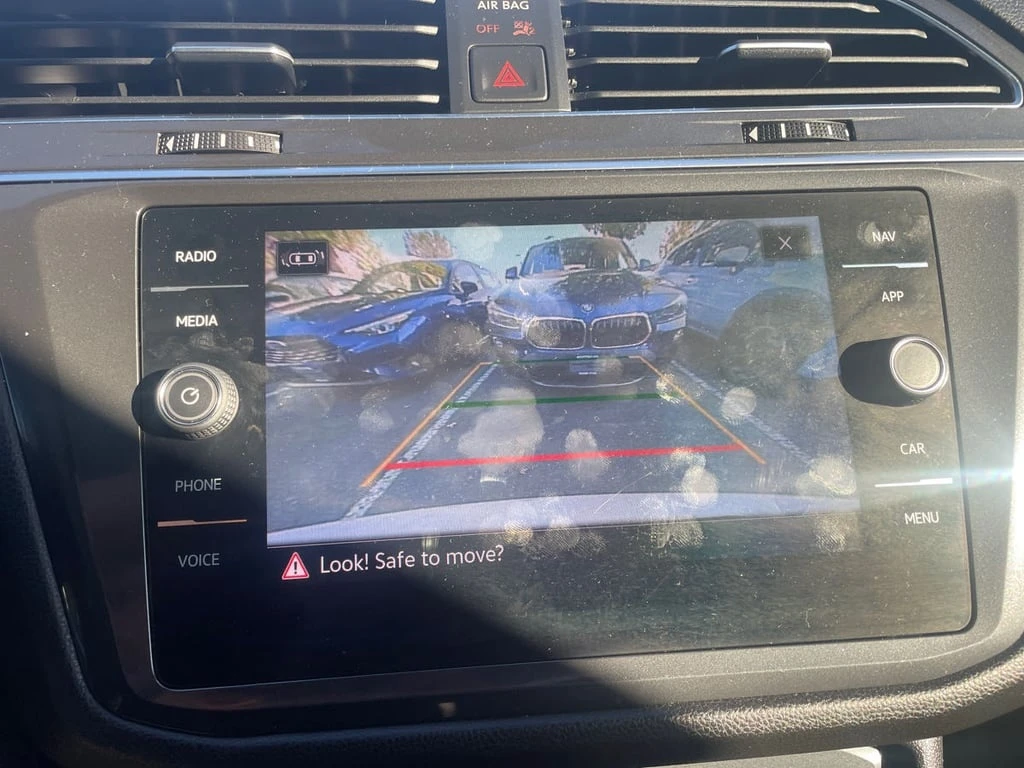 VW Tiguan * Highline R Line * CARFAX * БЕЗ ПЪРВОНАЧАЛНА ВНОС - изображение 8