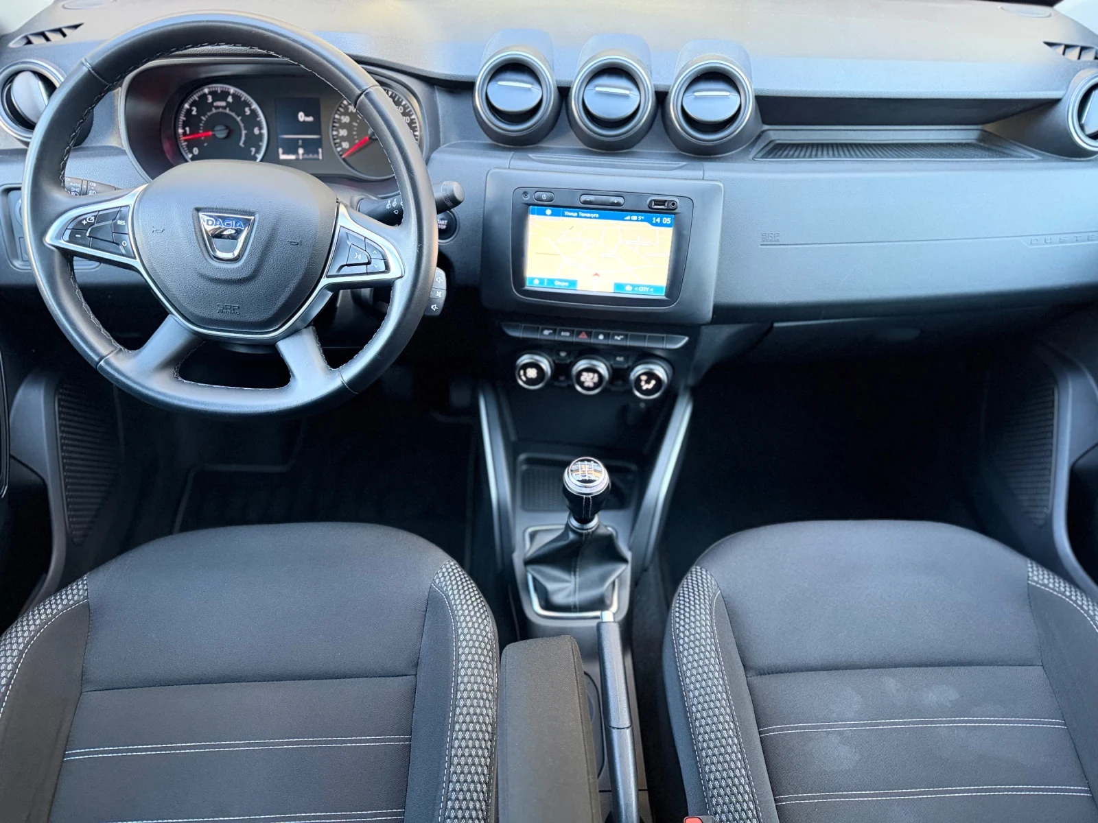 Dacia Duster 1.6i-114ps-LPG 95���.��! | Mobile.bg � ����������� 10