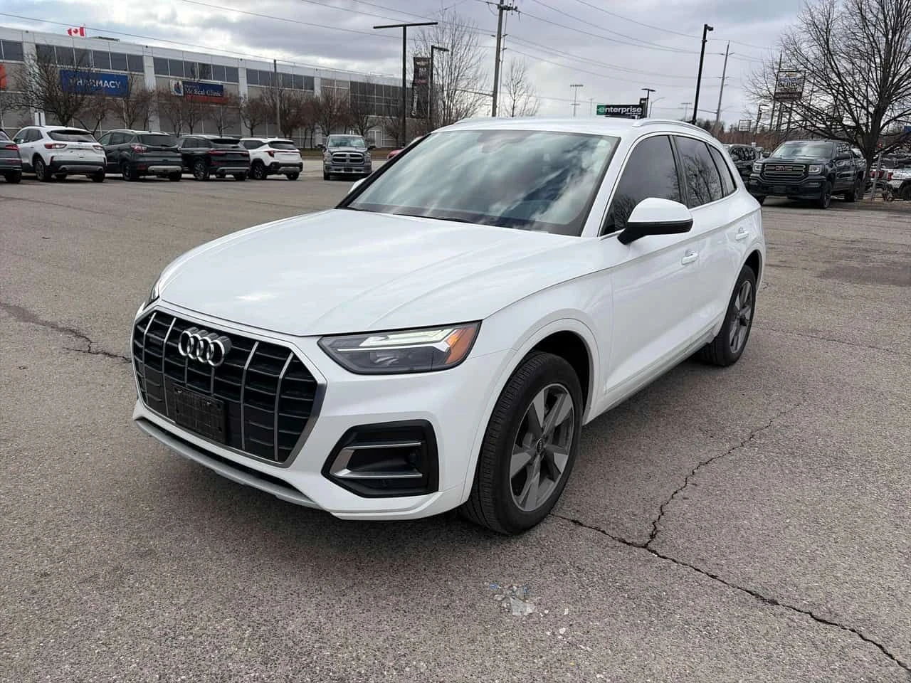 Audi Q5 /DISTRONIC/CAMERA/PANO