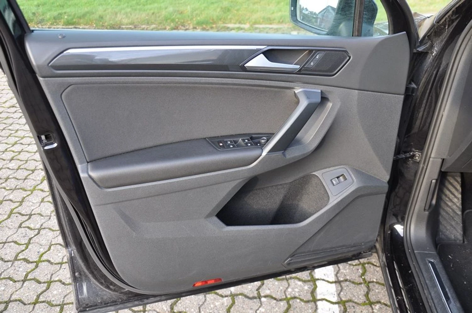 VW Tiguan R-LINE | Mobile.bg � ����������� 5