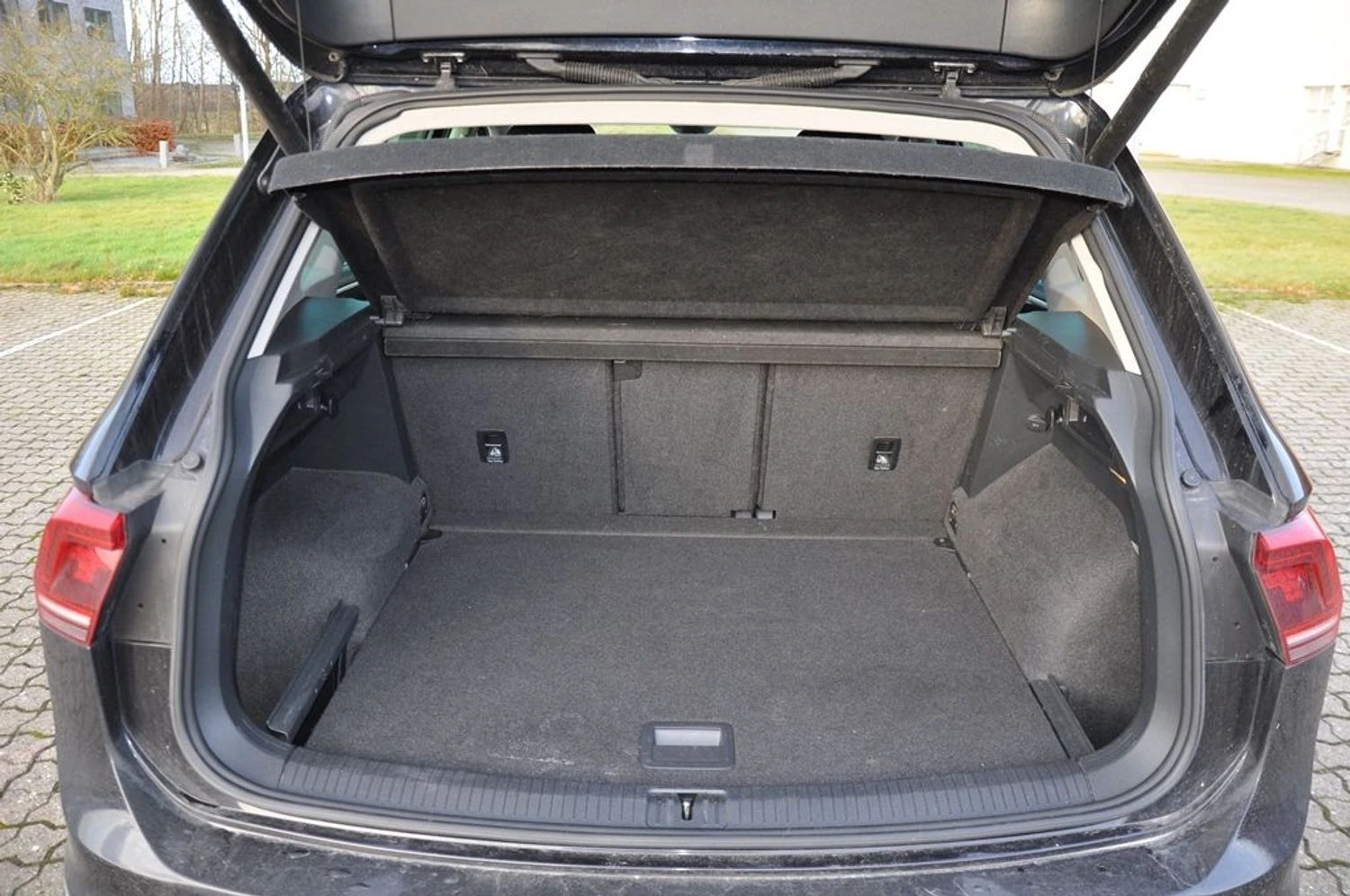 VW Tiguan R-LINE | Mobile.bg � ����������� 3