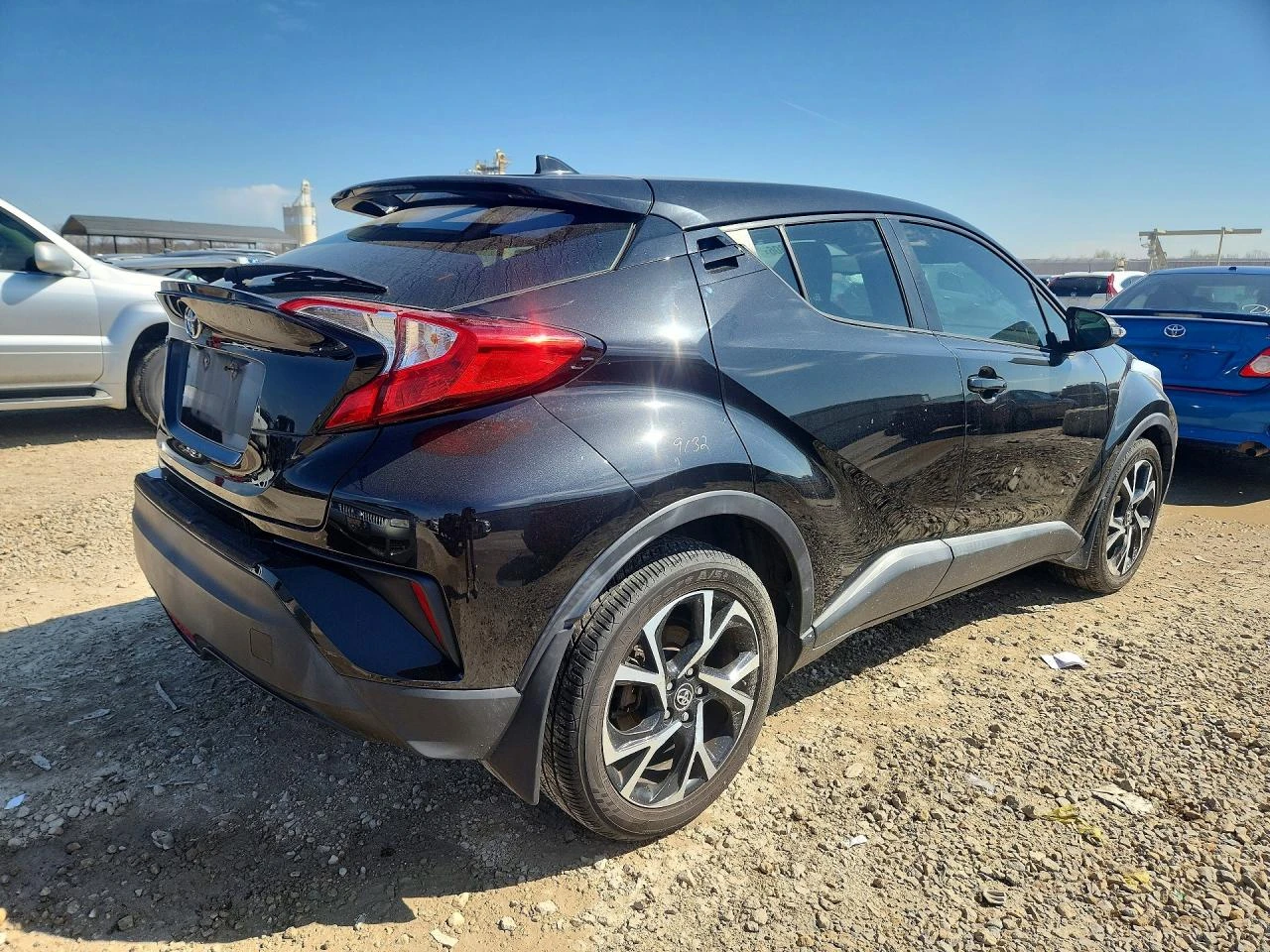 Toyota C-HR 2.0l Xle Premium, снимка 3 - Автомобили и джипове - 54416895
