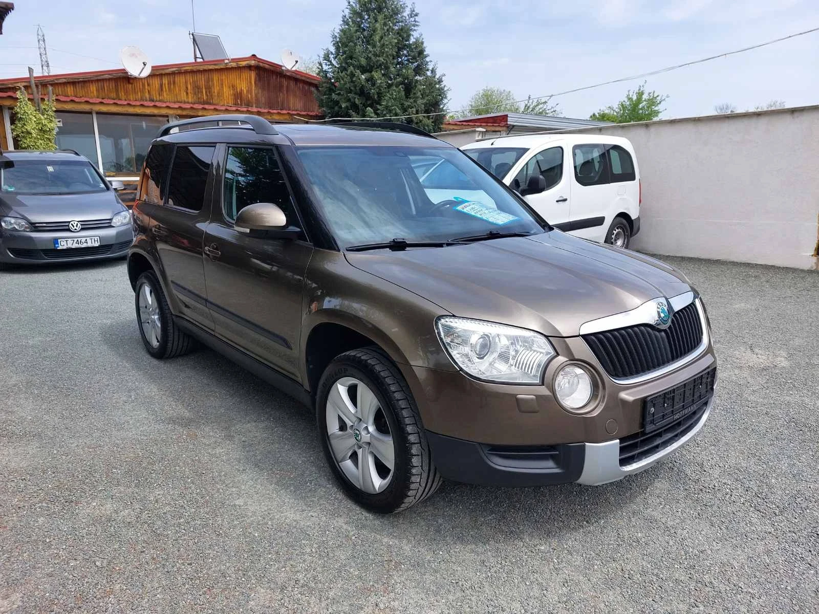Skoda Yeti 1.8, 4x4, 6ск, снимка 3 - Автомобили и джипове - 54475058