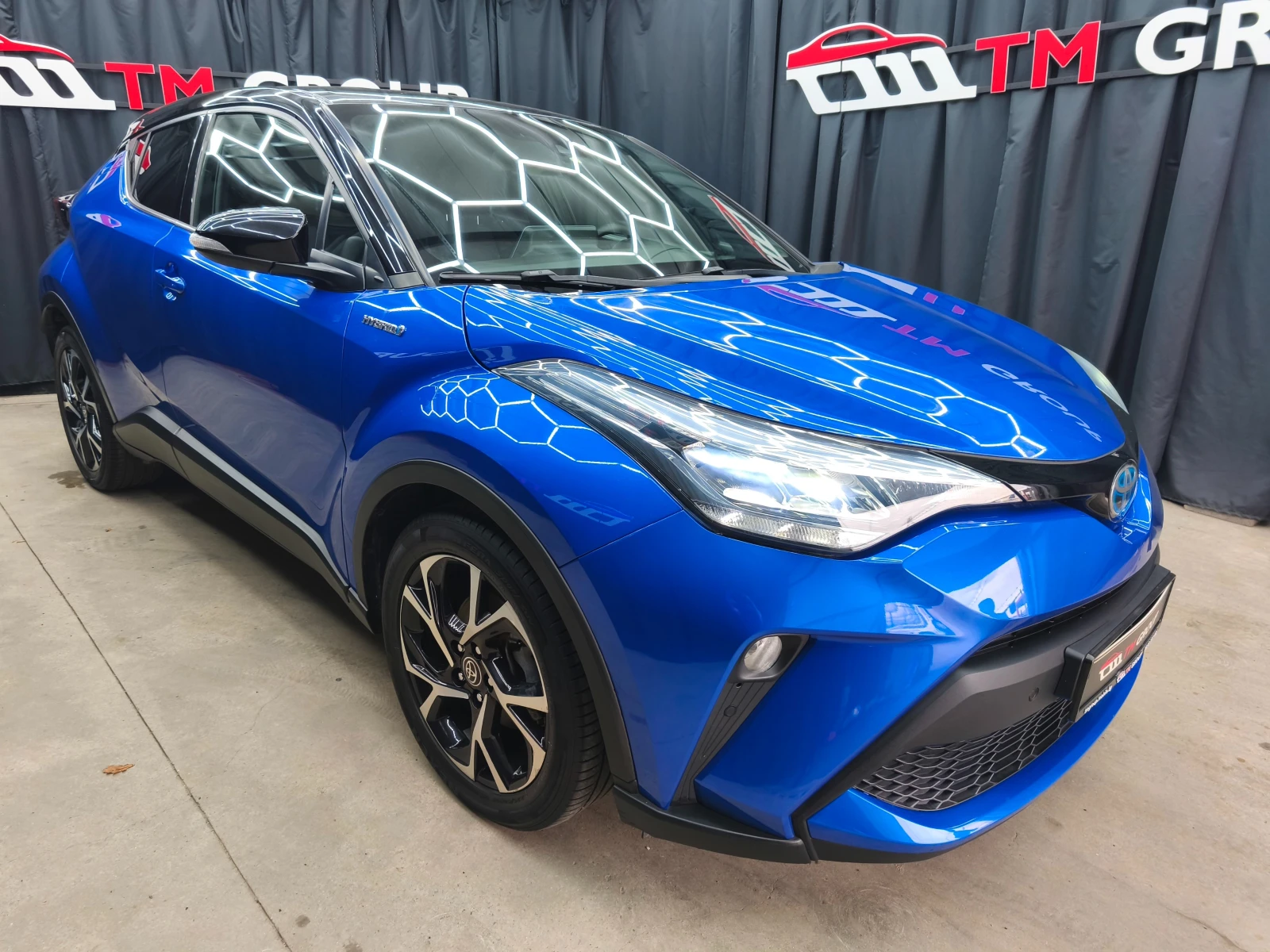 Toyota C-HR 2.0Hybrid Automatic 152k.c Euro6D, снимка 3 - Автомобили и джипове - 54518137