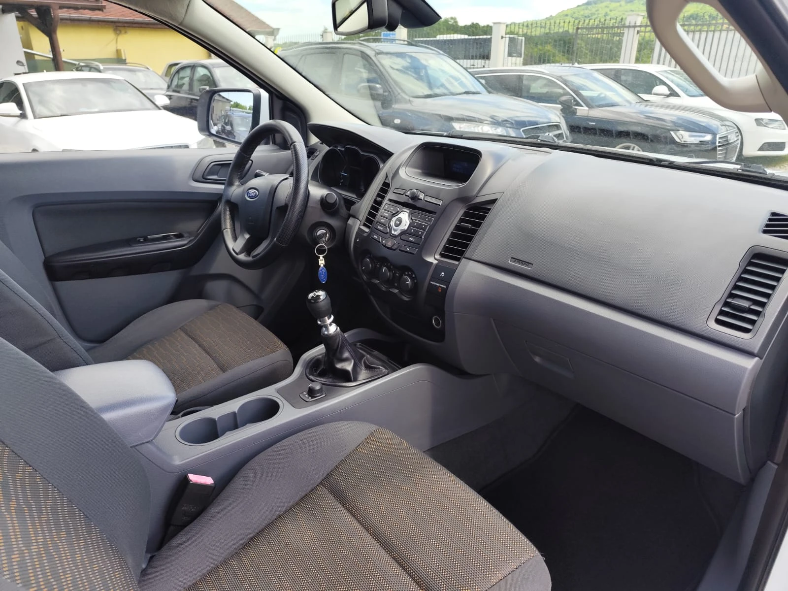 Ford Ranger 2.2 дизел Италия, снимка 12 - Автомобили и джипове - 54579955
