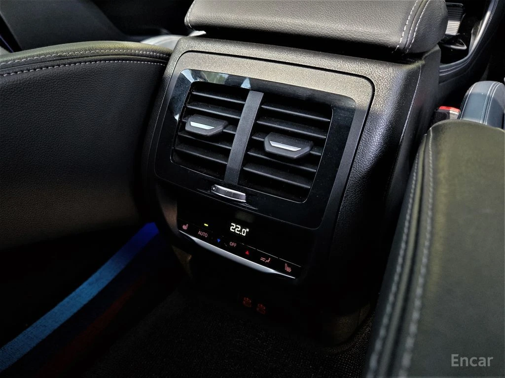 BMW X4 М40i* HARMON* KARDON* 360КАМЕРА* LANE* ASSIST* , снимка 16 - Автомобили и джипове - 54594743