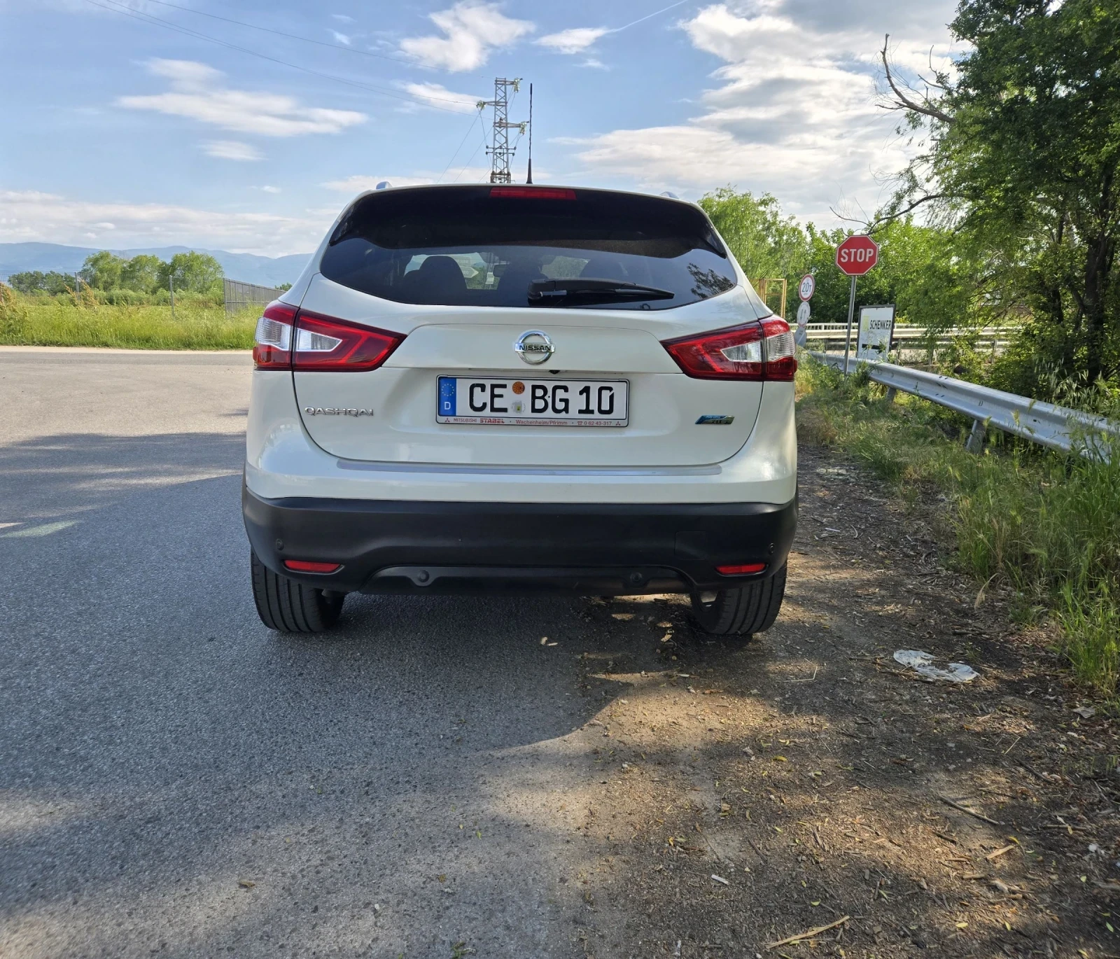 Nissan Qashqai TEKNA FULL 1.6 131кс..LIMITED EDITIONS CHROME , снимка 2 - Автомобили и джипове - 54623572