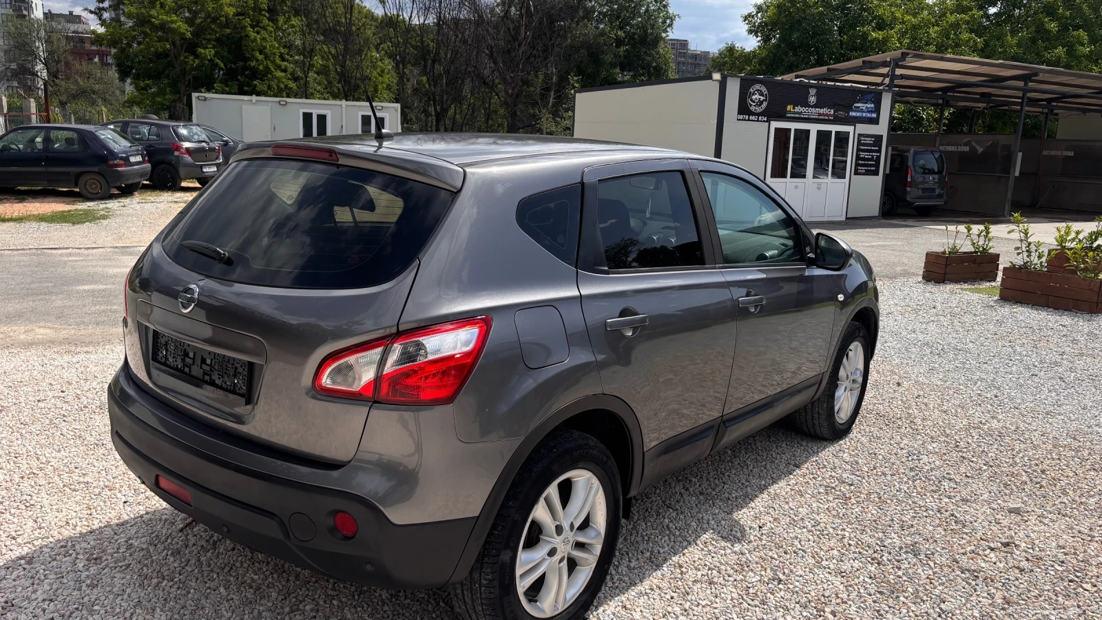 Nissan Qashqai Нов внос от Италия 1, 6 , снимка 3 - Автомобили и джипове - 54672657