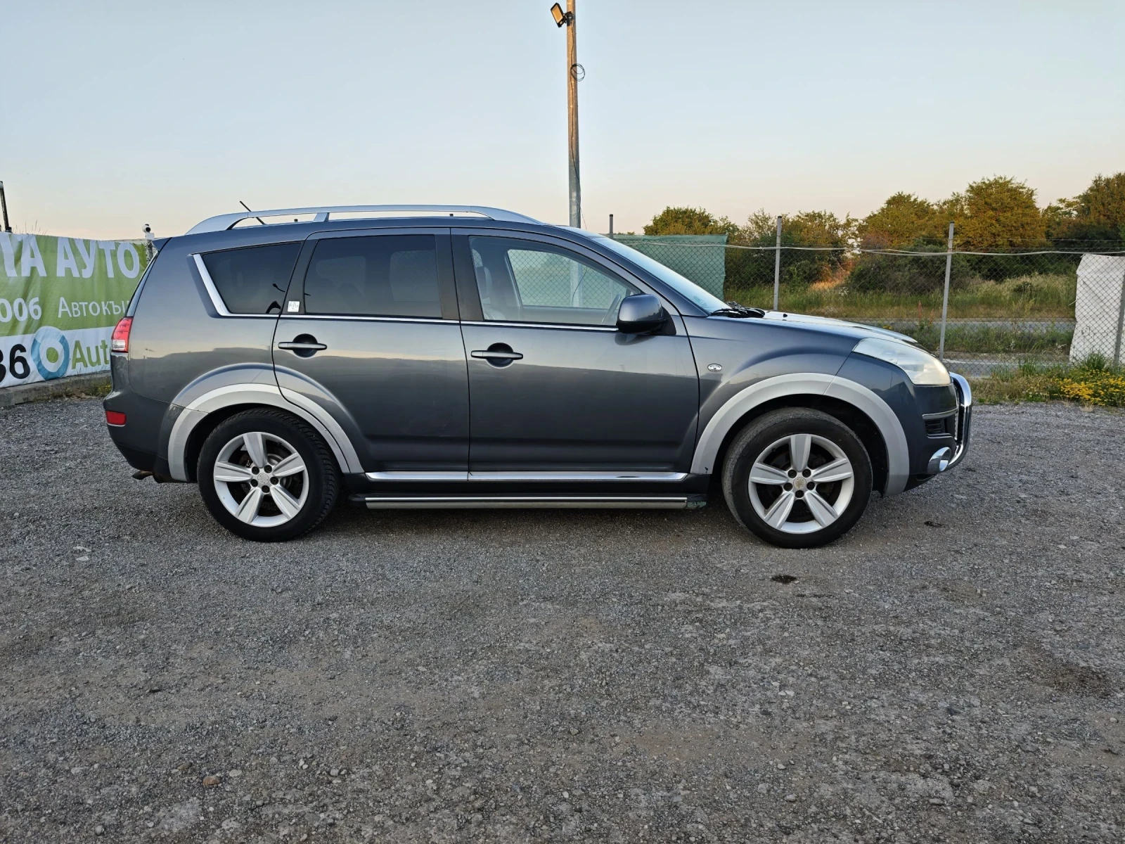 Citroen C-Crosser 4х4 7М ФУЛЛ, снимка 4 - Автомобили и джипове - 54840055