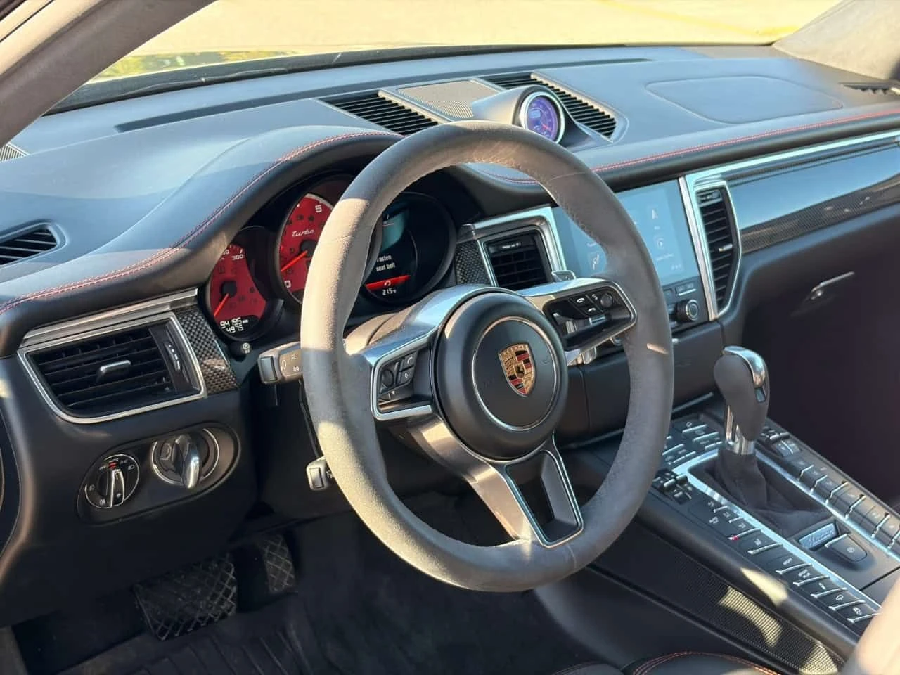 Porsche Macan TURBO* DISTRONIC* 360* BOSE* , снимка 5 - Автомобили и джипове - 55579106