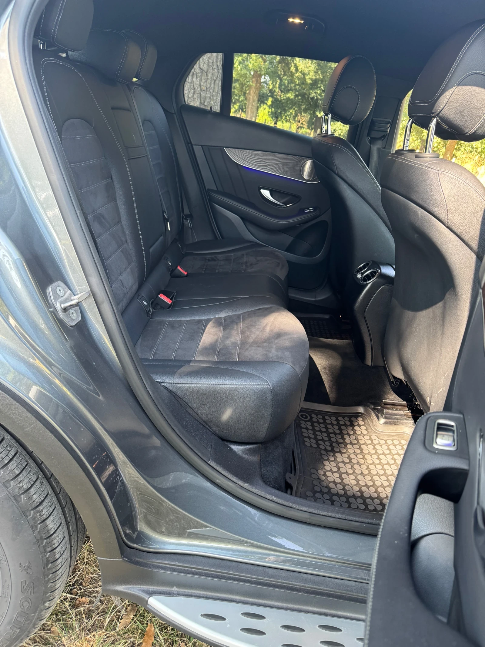 Mercedes-Benz GLC 300, снимка 11 - Автомобили и джипове - 56159365