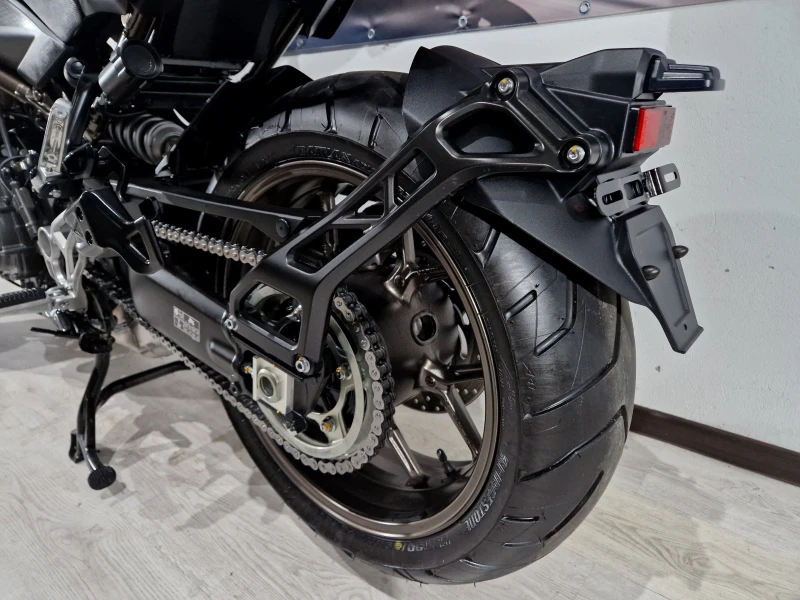 Yamaha Mt-09  NIKEN GT 900ie , ABS-TCS, !!2025г.!!1715км!!, снимка 5 - Мотоциклети и мототехника - 53298412