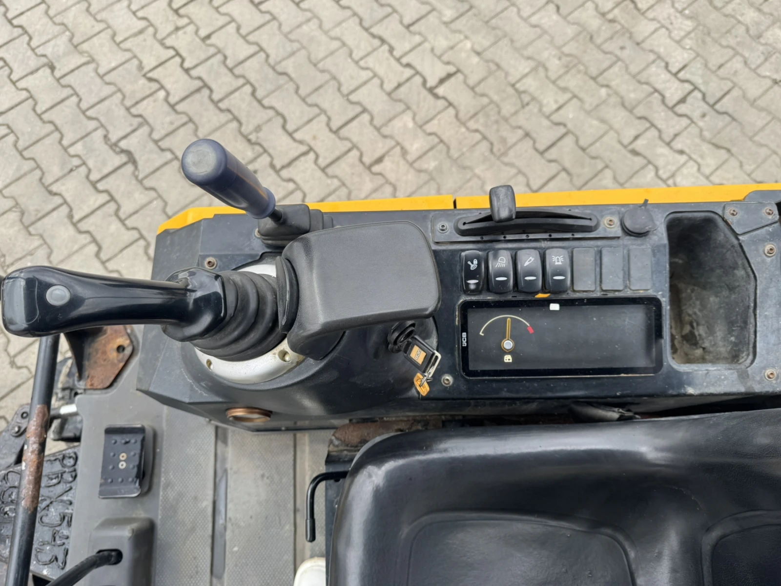 Багер JCB 15C-1 1500кг., 2019 г., снимка 13 - Индустриална техника - 56677331