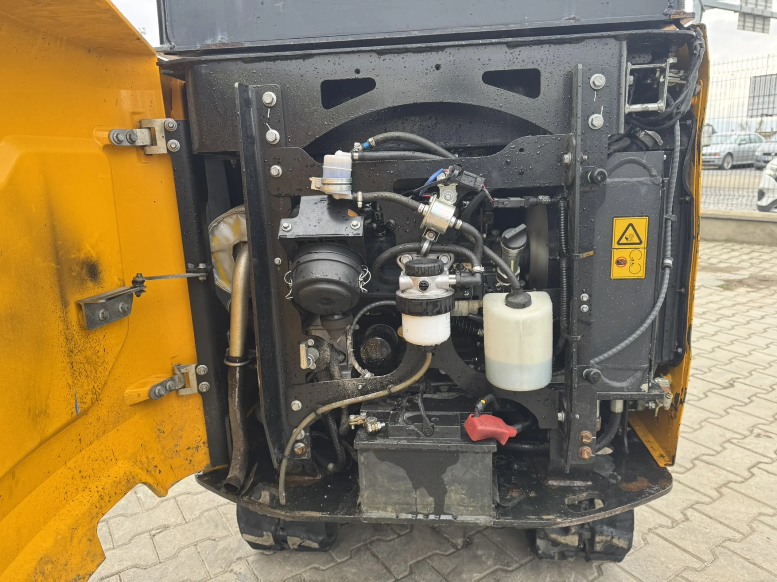 Багер JCB 15C-1 1500кг., 2019 г., снимка 15 - Индустриална техника - 56677331