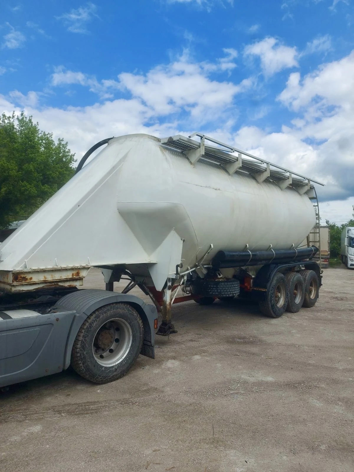  Schmitz | Mobile.bg   2