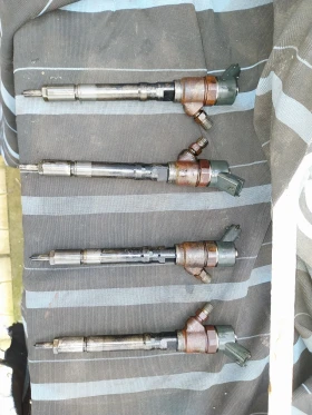 Дюзи от Хюндай Туксон 2.0 crdi 113коня, снимка 1