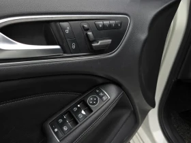 Mercedes-Benz B 200 2.0, снимка 17