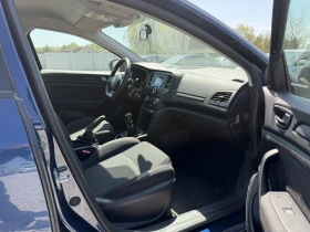 Renault Megane 1.3TCe Sedan 140k.c., снимка 11
