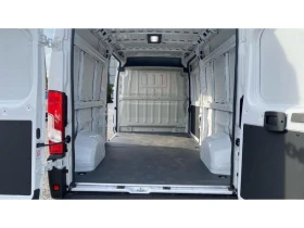 Toyota Proace City Max, снимка 10