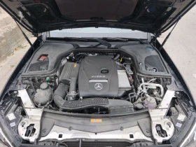 Mercedes-Benz E 300 e AMG 81000км, снимка 17