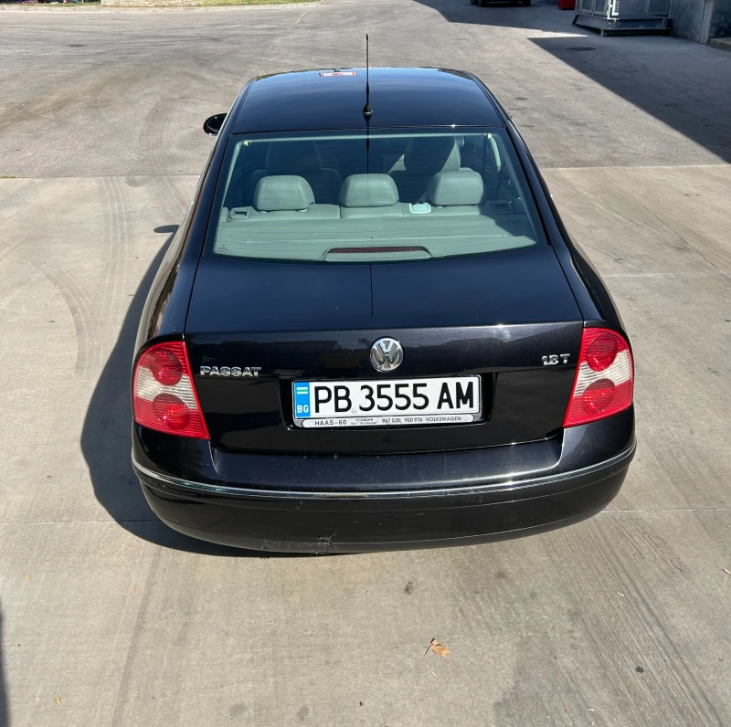 VW Passat, снимка 4 - Автомобили и джипове - 47528875