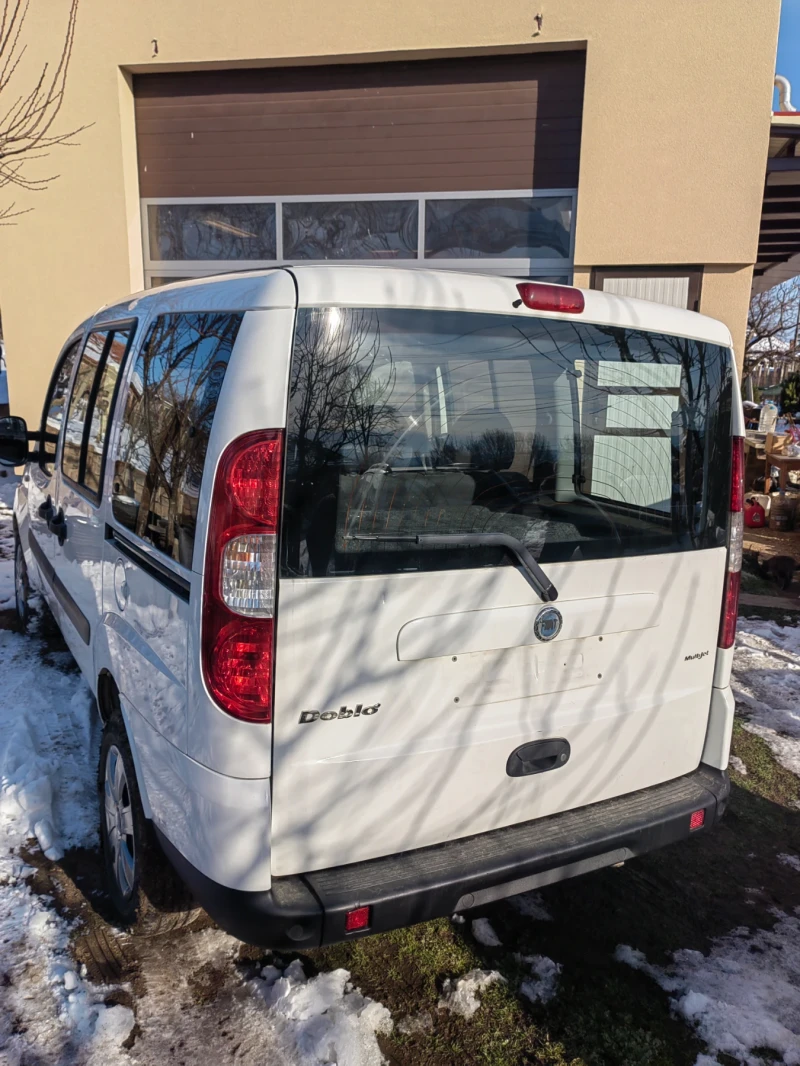 Fiat Doblo 1.9 JTD, снимка 3 - Автомобили и джипове - 49236823