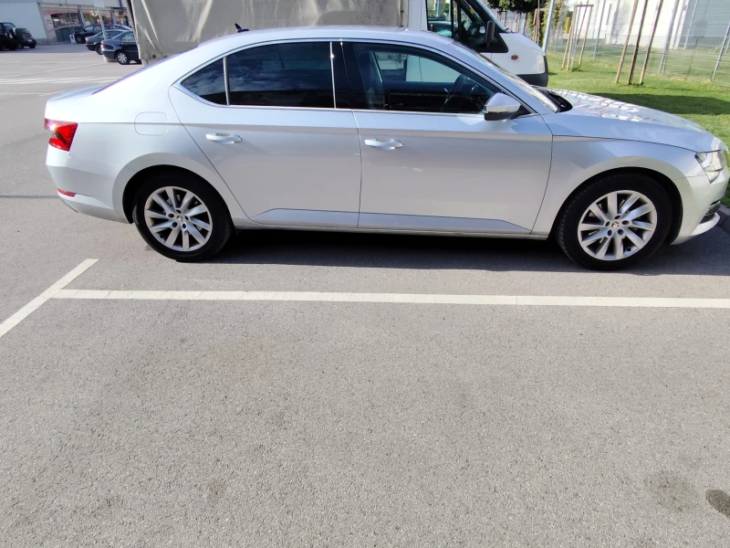 Skoda Superb 2.0 TDI 4Х4 200 к.с. 7 DSG, снимка 4 - Автомобили и джипове - 52268987
