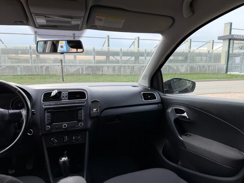 VW Polo, снимка 8 - Автомобили и джипове - 52394188